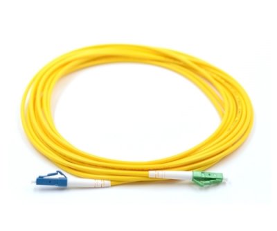 Патч-корд LC/UPC – LC/APC Simplex 3м